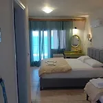Assini Beach 2*