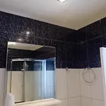 Hotell Assini 2*
