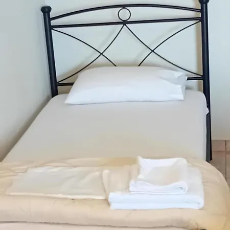 Hotel Assini Beach 2*