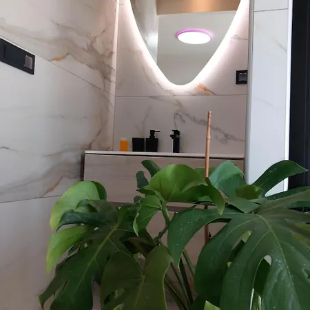 Hotell Assini Tolón