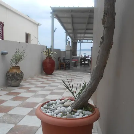 Assini Beach 2*