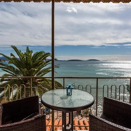 Assini Beach 2* Tolo