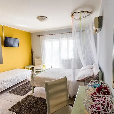 Hotel Assini Beach