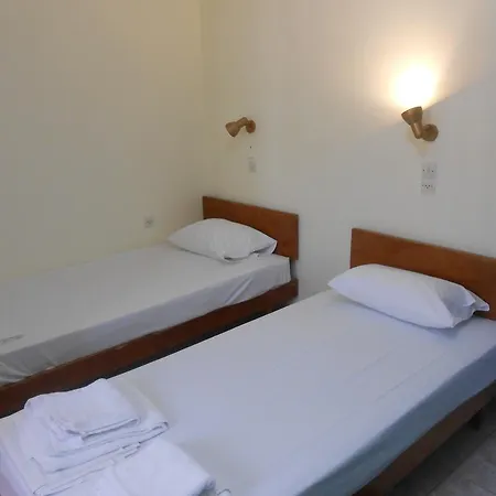 Assini Beach Hotel 2*