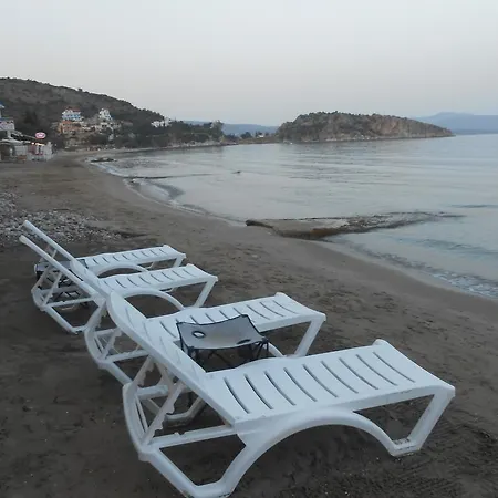 Assini Beach 2*