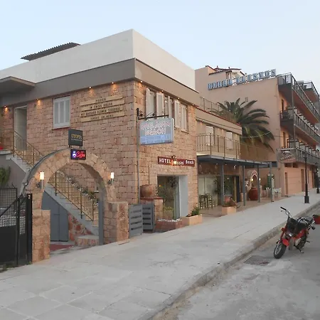 Ξενοδοχείο Assini 2*