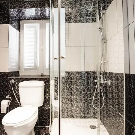 Assini Beach Hotel 2*