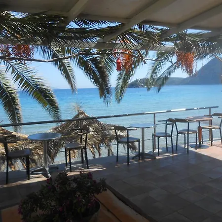 Assini Beach Tolo