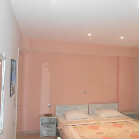 Hotel Assini Beach 2*